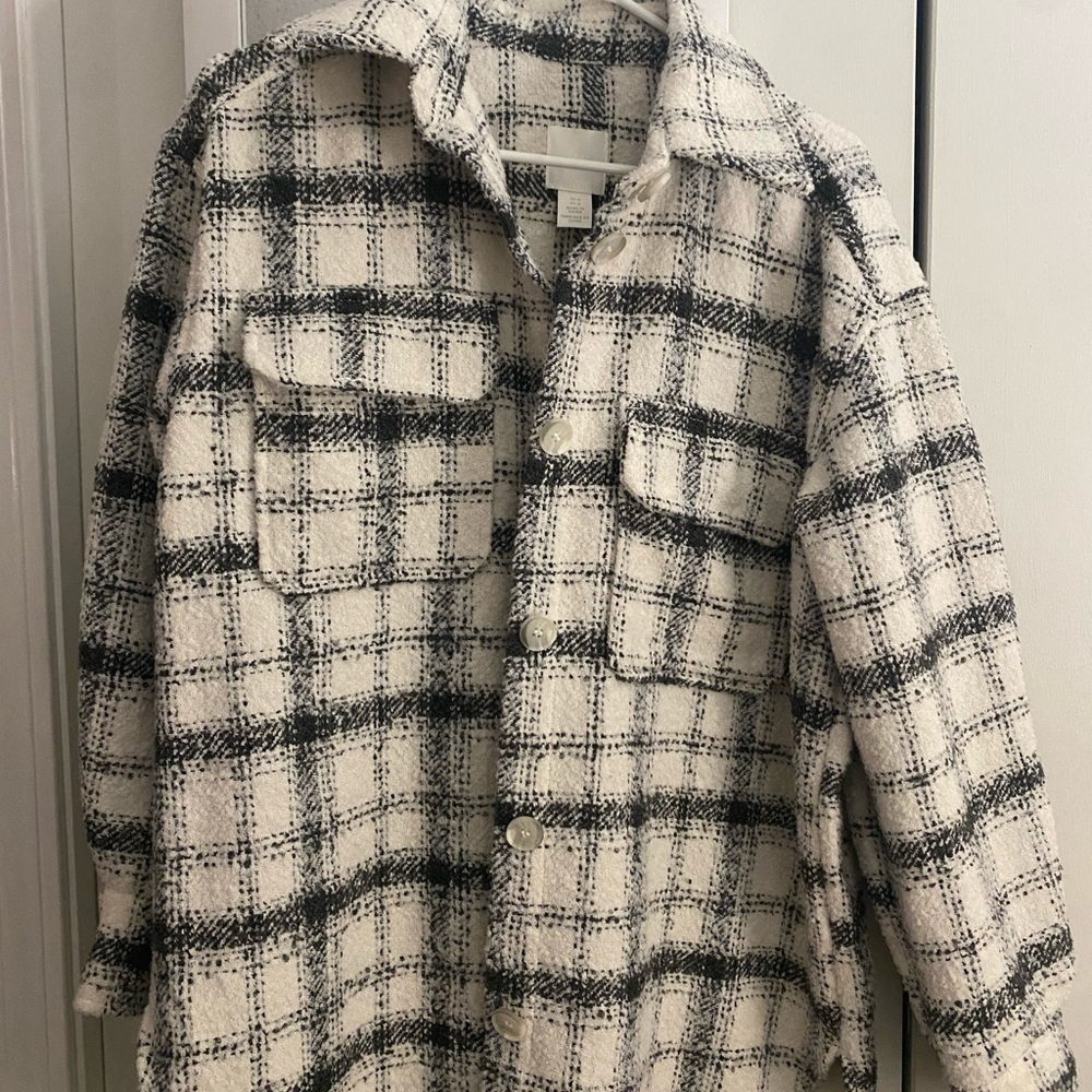 H&M shacket